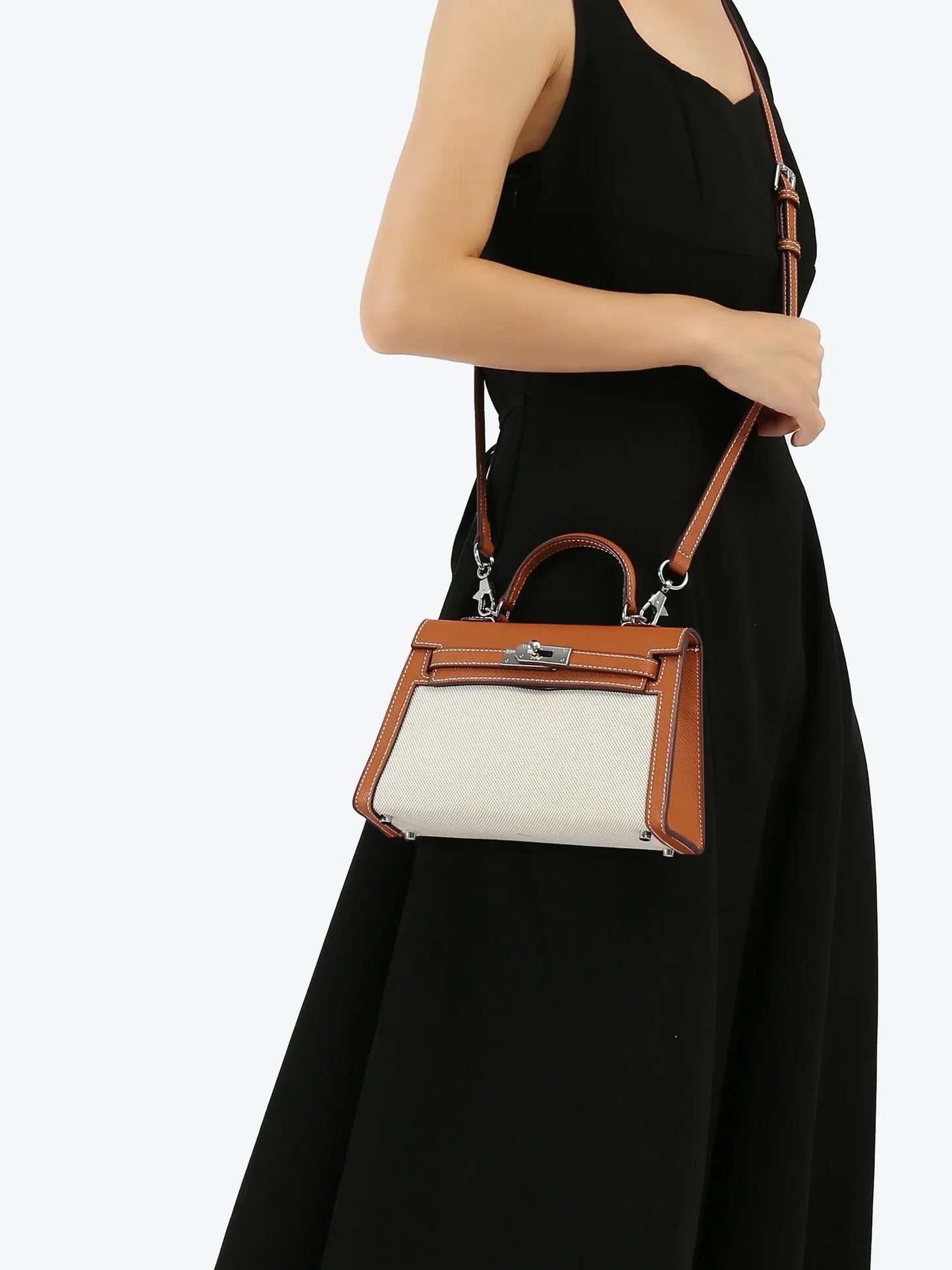 Hermes Kelly Canvas 19 Brown